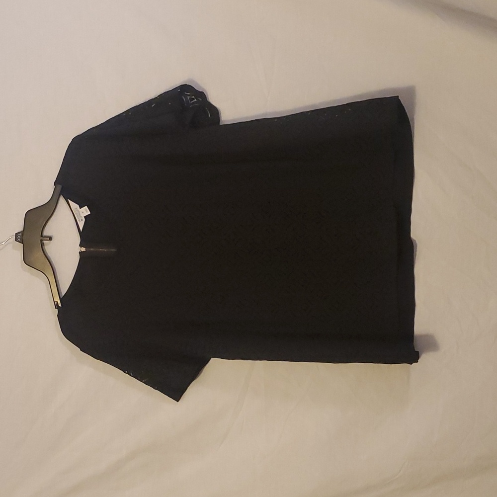 Market and Spruce black lace top short sleeve